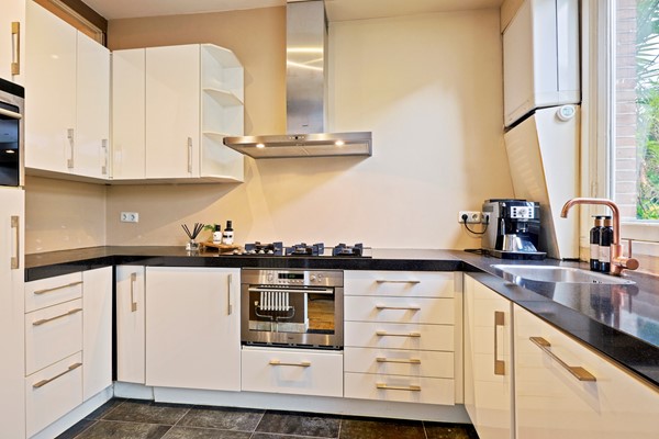 Medium property photo - Diezestraat 27H, 1078 JN Amsterdam